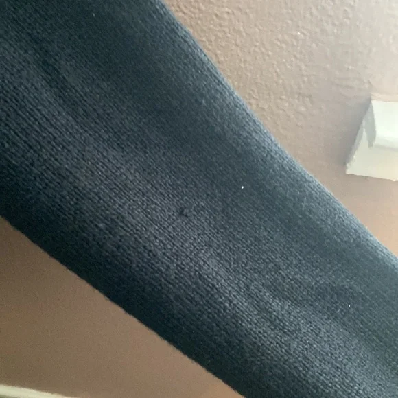 Old Navy sweater size XL - Picture 6 of 9